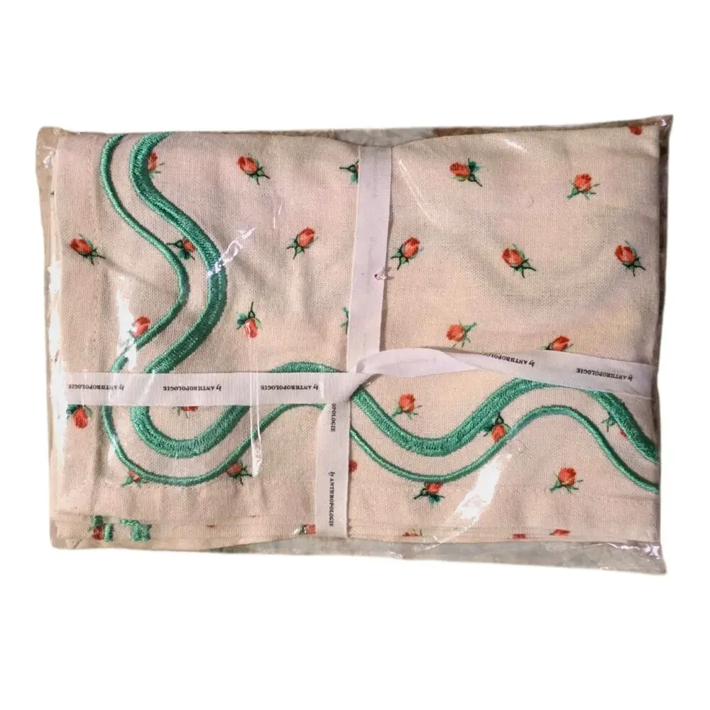 Anthropologie Madeline Napkins Red Roses Tulip Pink Set Of 2